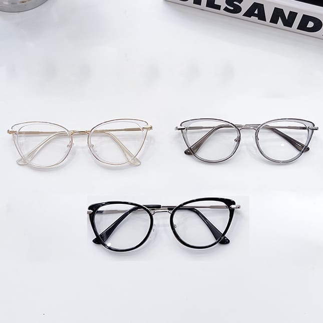 Kính Mắt Mèo Cổ Điển V18 - Ảnh 10